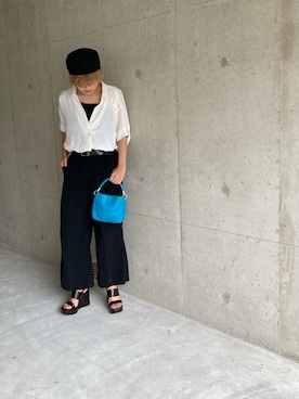 「HONEYSUCKLE ROSE（ハニーサックルローズ）の【HONEYSUCKLE ROSE】スキッパー半袖シャツ（シャツ/ブラウス、ホワイト系）」を使った、ムクさん（レディース・158cm）の夏コーディネート