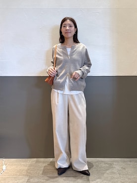 「COLLAGE GALLARDAGALANTE(コラージュガリャルダガランテ)の秋口にぴったり/ラメリブスクエアシアーT(Tシャツ/カットソー、ホワイト系)」を使った、fukaseさん(レディース・162cm)の秋コーディネート