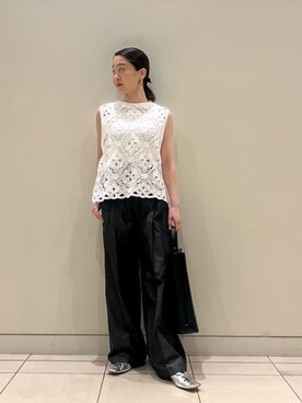 クロシェ風 エンブロイダリー ノースリーブニットを使った人気