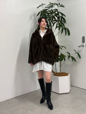 「LOUNGEDRESS（ラウンジドレス）の《WEB限定》フードフェイクファーブルゾン（ブルゾン、ブラウン系）」を使った、momoさん（レディース・168cm）の秋コーディネート