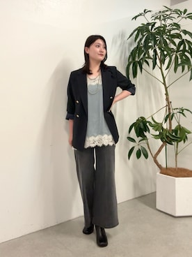 LOUNGEDRESS（ラウンジドレス）の「リネンピークドラペルジャケット