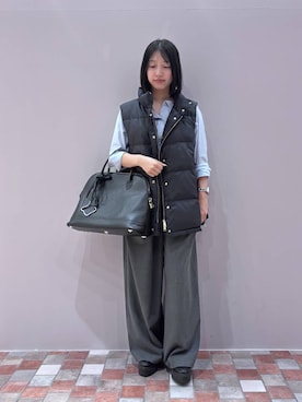 「アイテム（ダウンベスト）」を使った、byrrinnaさん（レディース・155cm）の秋コーディネート