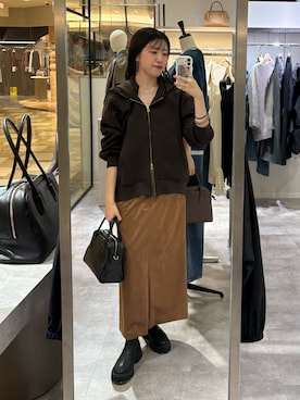 「アイテム（ボストンバッグ）」を使った、nahoさん（レディース・161cm）の秋コーディネート