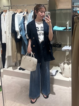「RIVE DROITE（リヴドロワ）の【Yossshiiii企画/即完売につき再販売/新色追加】R.D.S.CロゴTe（Tシャツ/カットソー、ホワイト系）」を使った、nahoさん（レディース・161cm）の春コーディネート
