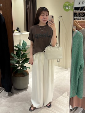 「RIVE DROITE（リヴドロワ）の【大人のロゴTシャツ】Jeep Tee（Tシャツ/カットソー、ブラウン系）」を使った、nahoさん（レディース・161cm）の夏コーディネート