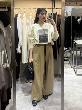 「アイテム（チノパンツ）」を使った、nahoさん（レディース・161cm）の秋コーディネート