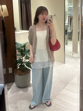「RIVE DROITE（リヴドロワ）の【トレンド感◎/レイヤードにおすすめ】レーストリムキャミソール（夏服）（キャミソール、ホワイト系）」を使った、nahoさん（レディース・161cm）の夏コーディネート
