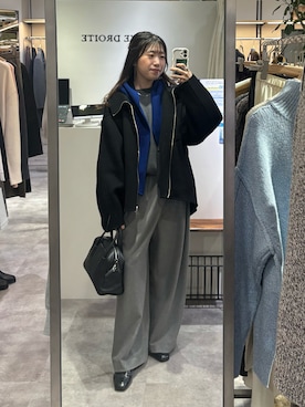 「アイテム（ストール/ショール）」を使った、nahoさん（レディース・161cm）の秋コーディネート