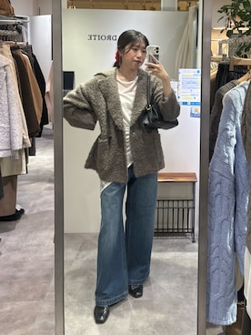 「アイテム（ストール/ショール、ホワイト系）」を使った、nahoさん（レディース・161cm）の冬コーディネート