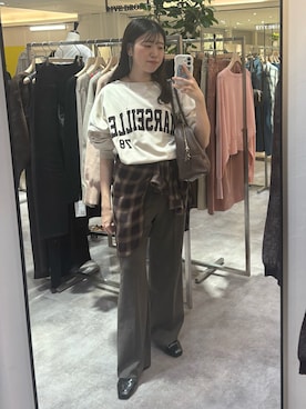 「RIVE DROITE（リヴドロワ）のアイテム（スウェット）」を使った、nahoさん（骨格ストレート・レディース・161cm）の秋コーディネート