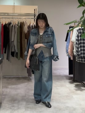 RIVE DROITEのデニムジャケットを使った人気ファッション
