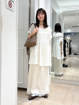 「LOWRYS FARM（ローリーズファーム）のスタイルＵＰクロスカップキャミ　100757（Tシャツ/カットソー、ホワイト系）」を使った、riidayooさん（レディース）の春コーディネート