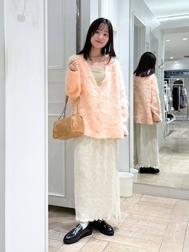 「LOWRYS FARM（ローリーズファーム）のシャギーロングＶカーディガン　595935（カーディガン/ボレロ）」を使った、riidayooさん（レディース・160cm）の秋コーディネート