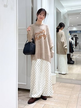 「アイテム（シュシュ、ブラウン系）」を使った、riidayooさん（レディース・160cm）の秋コーディネート