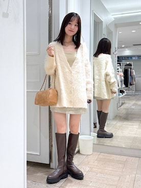 「LOWRYS FARM（ローリーズファーム）のシャギーロングＶカーディガン　595935（カーディガン/ボレロ）」を使った、riidayooさん（レディース・160cm）の秋コーディネート
