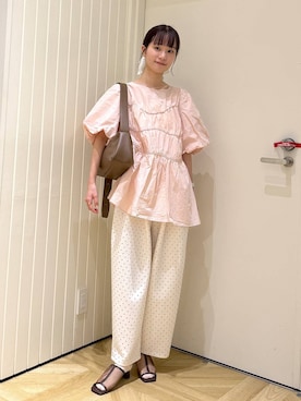 「LOWRYS FARM（ローリーズファーム）のアシメティアードチュニックＳＳ　1049042（シャツ/ブラウス、ピンク系）」を使った、riidayooさん（レディース）の夏コーディネート