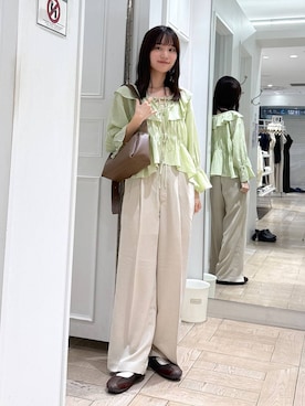「LOWRYS FARM（ローリーズファーム）のバスケットワイドパンツ 637610（スラックス、ホワイト系）」を使った、riidayooさん（レディース）の春コーディネート