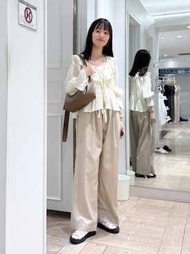 「LOWRYS FARM（ローリーズファーム）のイージーバギーデニム　601067（デニムパンツ、ベージュ系）」を使った、riidayooさん（レディース）の夏コーディネート