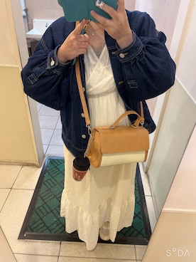 「ワンピース×スニーカー」｜「アイテム（ブルゾン）」を使った、mipoさん（レディース・157cm）の春コーディネート