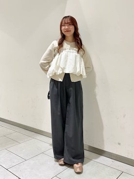 「KBF（ケイビーエフ）のアイテム（スラックス）」を使った、sorakaさん（レディース・159cm）の冬コーディネート