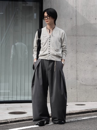 「soerte(ソエルテ)の3tuck Wide Balloon Trousers / 3タックワイドバルーンスラックス(スラックス)」を使った、きゅうさん(メンズ・172cm)の春コーディネート