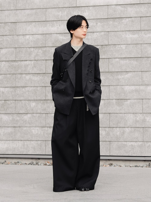 WOOL GABARDINE INTACK WIDE TROUSERS（スラックス）｜LAPIIS（ラピス