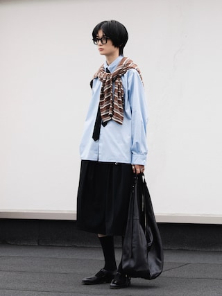 「LAPIIS(ラピス)のHEAVY WOOL GABARDINE 5.0 NARROW TIE(ネクタイ)」を使った、きゅうさん(メンズ・172cm)の夏コーディネート