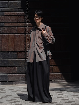 LAPIIS（ラピス）の「WOOL GABARDINE INTACK WIDE TROUSERS