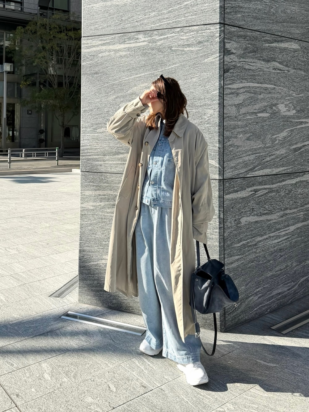 Maison Margielaのステンカラーコートを使った人気ファッション