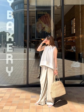 「LOEWE（ロエベ）のアイテム」を使った、izumiさん（レディース・161cm）の夏コーディネート
