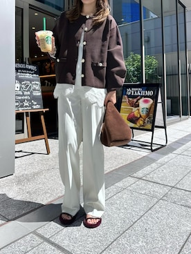 「アイテム（ノーカラージャケット）」を使った、izumiさん（レディース・161cm）の秋コーディネート