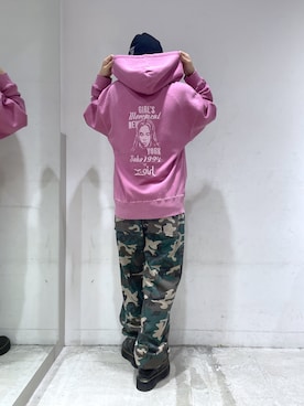 「ピンク」｜「アイテム（スウェットパンツ）」を使った、RUIさん（レディース・160cm・20代）の秋コーディネート