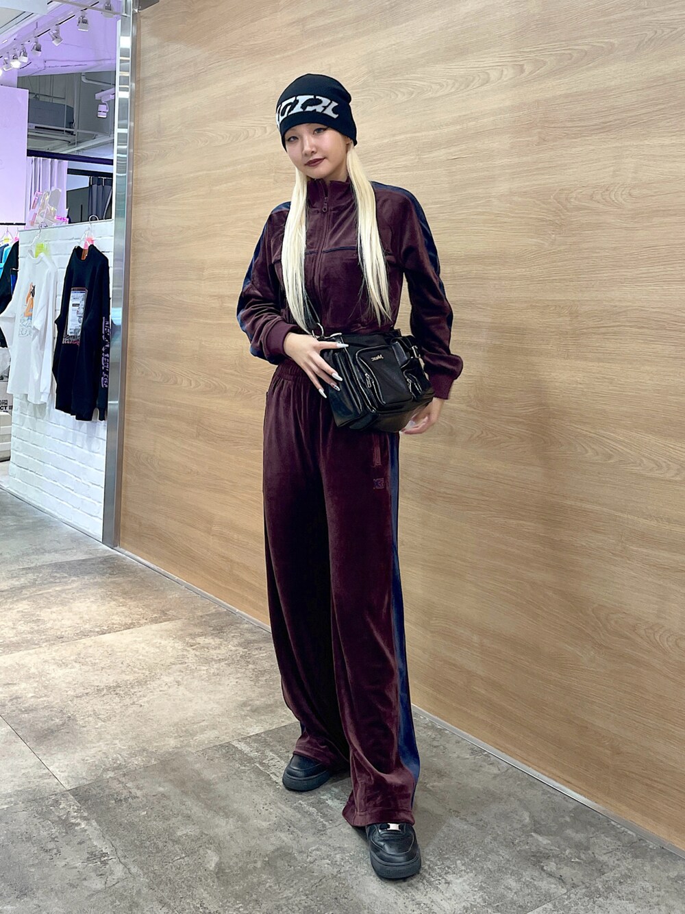 Akane W●漆黒●シャネル●ビーニー●ニット●ジェニ着用●ココマーク● カシミヤ混ソフトタッチタートルネック｜JENNE(ジェンヌ)公式