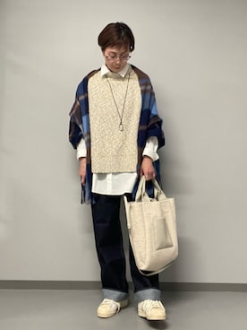 「リバーシブル」｜「アイテム（アクセサリー）」を使った、kitaさん（レディース・156cm）の冬コーディネート