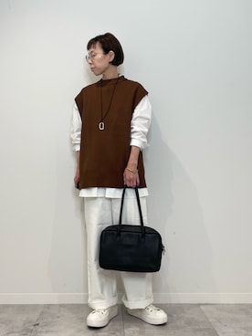 「アイテム（バングル/リストバンド）」を使った、kitaさん（レディース・156cm）の秋コーディネート