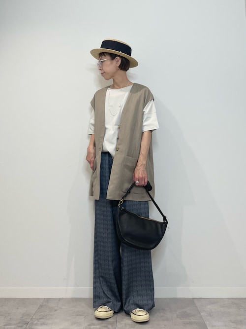 collex（コレックス）の「レザーハーフムーン ワンショルダーバッグ