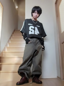 「アイテム（音楽/本・雑誌）」を使った、鈴木 悠馬さん（メンズ・160cm）の冬コーディネート