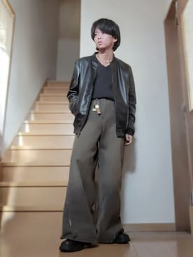 「アイテム（音楽/本・雑誌）」を使った、鈴木 悠馬さん（メンズ・160cm）の冬コーディネート