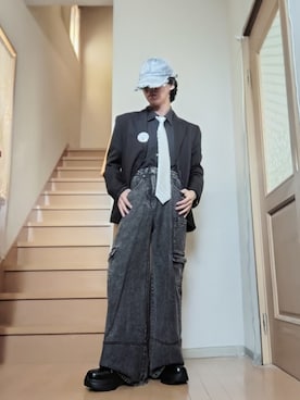 「アイテム（音楽/本・雑誌）」を使った、鈴木 悠馬さん（メンズ・160cm）の秋コーディネート