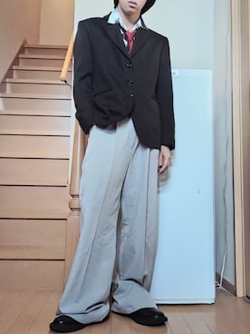 「アイテム（音楽/本・雑誌）」を使った、鈴木 悠馬さん（メンズ・160cm）の秋コーディネート