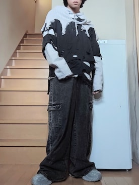 「アイテム（音楽/本・雑誌）」を使った、鈴木 悠馬さん（メンズ・160cm）の秋コーディネート