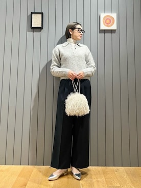 「green label relaxing（グリーンレーベルリラクシング）のアイテム（スラックス）」を使った、安田(yasuda)さん（レディース・168cm）の冬コーディネート