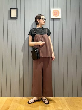「green label relaxing（グリーンレーベルリラクシング）のアイテム（つなぎ/オールインワン）」を使った、安田(yasuda)さん（レディース・168cm）の夏コーディネート