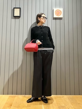 「green label relaxing（グリーンレーベルリラクシング）のアイテム（ローファー）」を使った、安田(yasuda)さん（レディース・168cm）の秋コーディネート