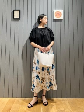 「ビジネス」｜「アイテム（サンダル）」を使った、安田(yasuda)さん（レディース・168cm）の夏コーディネート