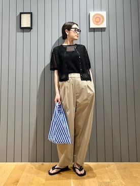 「アイテム（エコバッグ/サブバッグ）」を使った、安田(yasuda)さん（レディース・168cm）の夏コーディネート