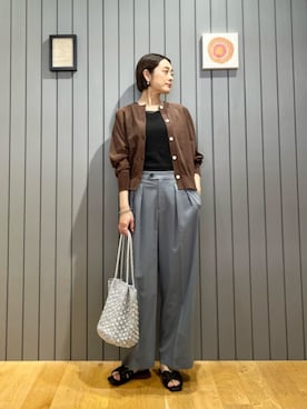「アイテム（タンクトップ）」を使った、安田(yasuda)さん（レディース・168cm）の夏コーディネート