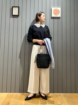 「green label relaxing（グリーンレーベルリラクシング）のアイテム（スラックス）」を使った、安田(yasuda)さん（レディース・168cm）の冬コーディネート