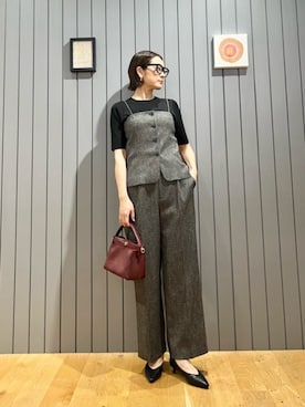 「green label relaxing（グリーンレーベルリラクシング）のアイテム（ショルダーバッグ）」を使った、安田(yasuda)さん（レディース・168cm）の秋コーディネート