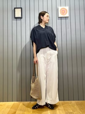 「green label relaxing（グリーンレーベルリラクシング）の2WAY ビーズ＆ボールチェーン ネックレス（ネックレス、ブラック系）」を使った、安田(yasuda)さん（レディース・168cm）の夏コーディネート